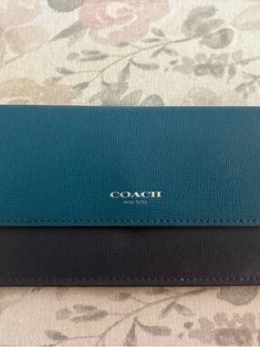 COACH Saffiano Leather Thin Wallet Two-tone Blue